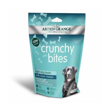Arden Grange Crunchy Bites With Light Rich in Chicken Dog Treats - 225g