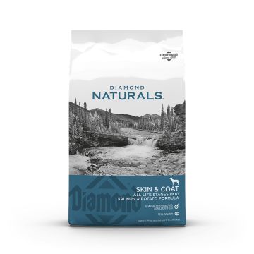 Diamond Naturals Skin and Coat with Salmon and Potato Formula Dry Dog Food - 2 kg