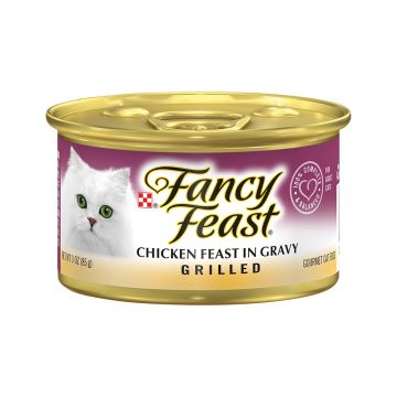 طعام معلب بالدجاج المشوي في مرق للقطط من فانسي فيست - 85 جرام