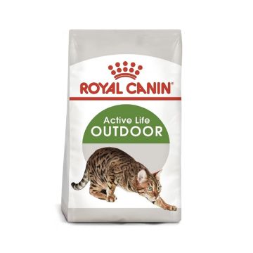 Royal Canin Feline Health Nutrition Outdoor Cat Food - 2 Kg