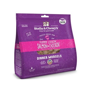 Stella&Chewy's Yummy Lickin’ Salmon & Chicken Freeze-Dried Raw Dinner Morsels Cat Food - 8 oz